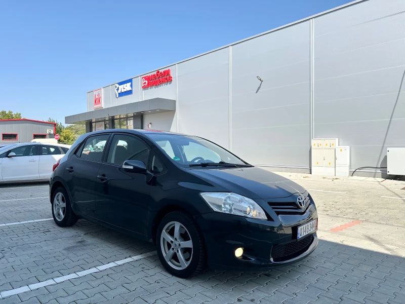 Toyota Auris, снимка 3 - Автомобили и джипове - 47506822