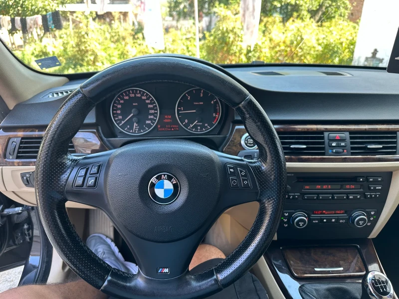 BMW 320 2.0d 163 ръчка м-пакет, снимка 15 - Автомобили и джипове - 47326737