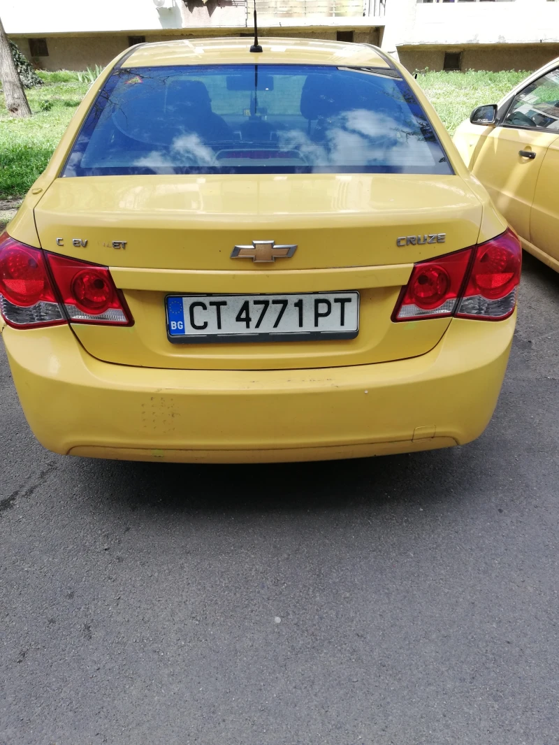 Chevrolet Cruze, снимка 2 - Автомобили и джипове - 47480925