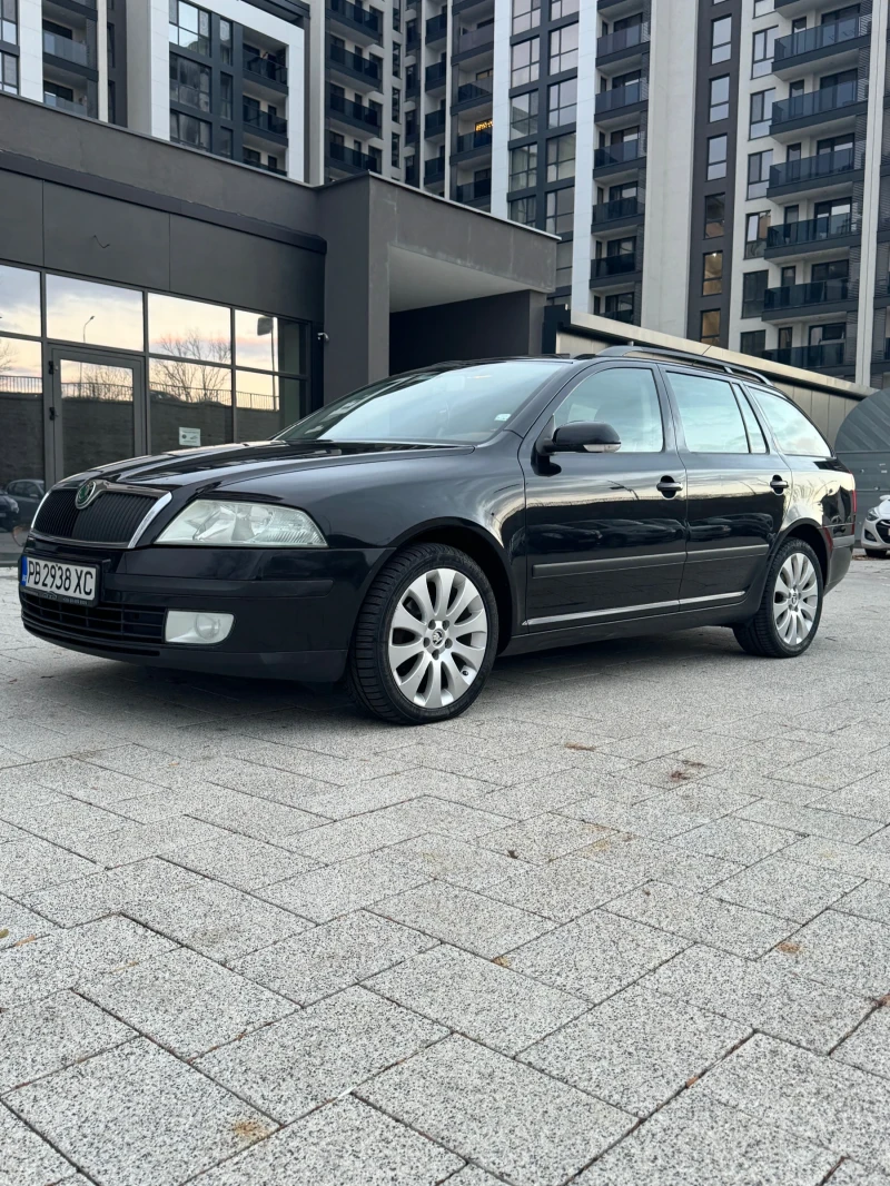 Skoda Octavia, снимка 2 - Автомобили и джипове - 48334554