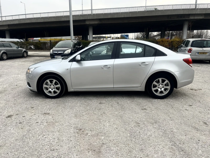 Chevrolet Cruze 2.0 d, снимка 5 - Автомобили и джипове - 48346599