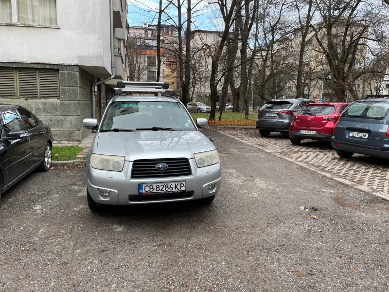 Subaru Forester, снимка 2 - Автомобили и джипове - 48355783