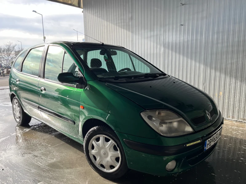 Renault Scenic, снимка 8 - Автомобили и джипове - 48815613