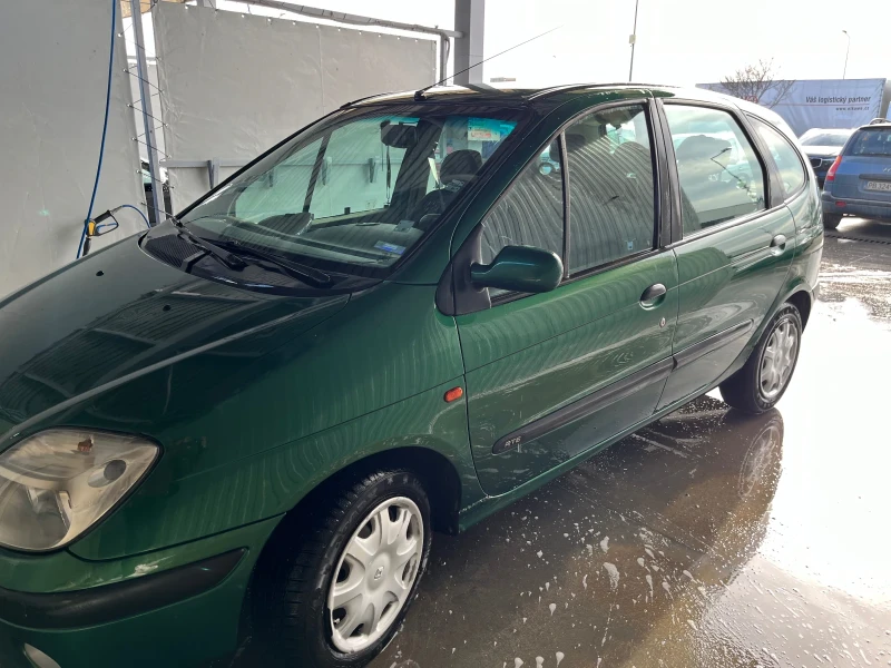 Renault Scenic, снимка 7 - Автомобили и джипове - 48815613