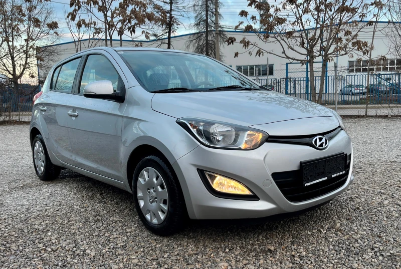 Hyundai I20  1.25 EURO 5, снимка 7 - Автомобили и джипове - 49497269