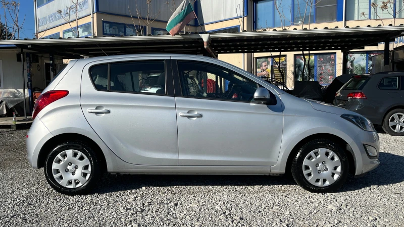 Hyundai I20  1.25 EURO 5, снимка 5 - Автомобили и джипове - 49497269