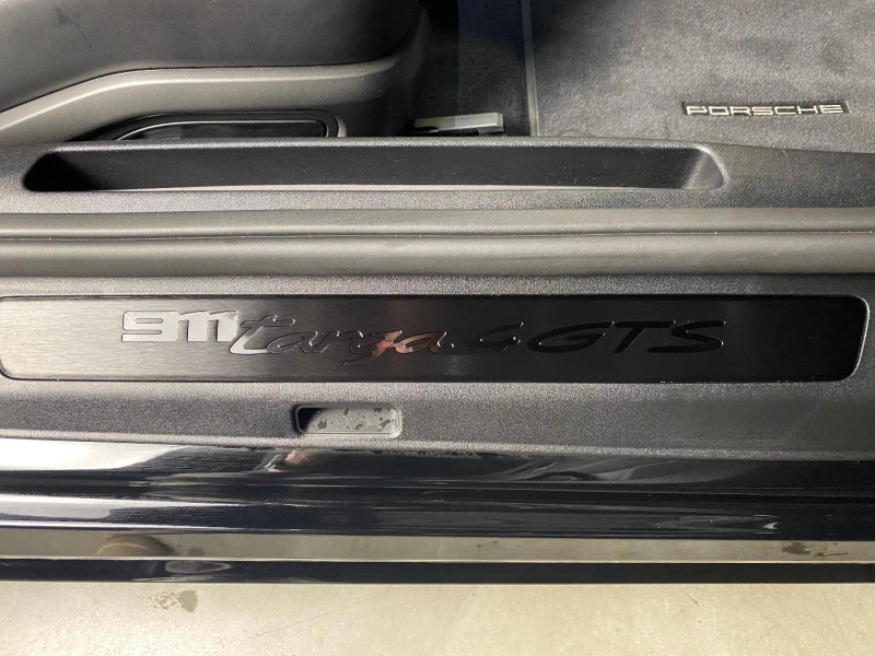 Porsche 911 992.2 TARGA 4 GTS/SPORT DESIGN/LIFT/BOSE/MATRIX/, снимка 15 - Автомобили и джипове - 51921593
