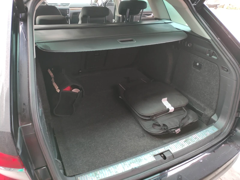 Skoda Superb Scout, снимка 8 - Автомобили и джипове - 52773902