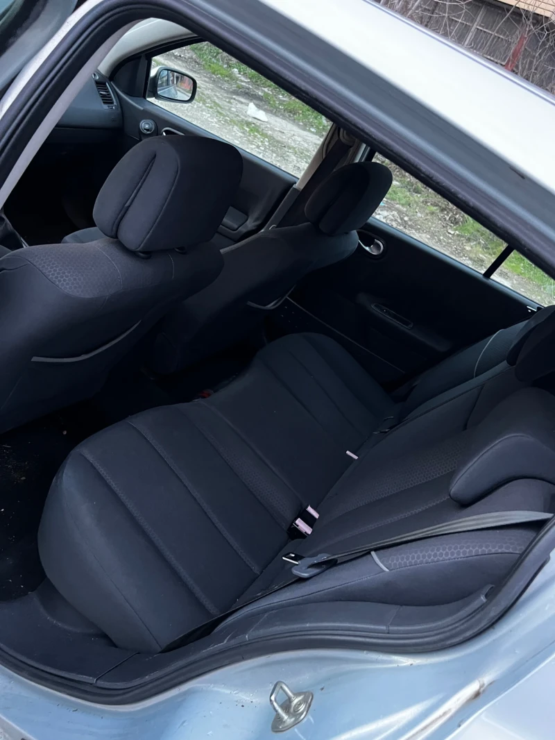 Renault Megane 1.6 16V LPG, снимка 8 - Автомобили и джипове - 52967033