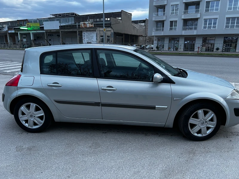Renault Megane 1.6 16V LPG, снимка 3 - Автомобили и джипове - 52967033