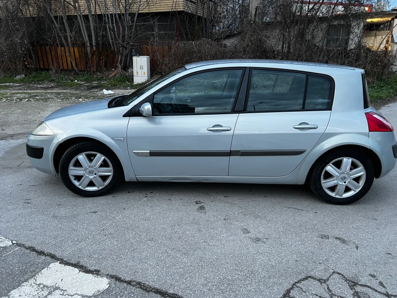 Renault Megane 1.6 16V LPG, снимка 7 - Автомобили и джипове - 52967033