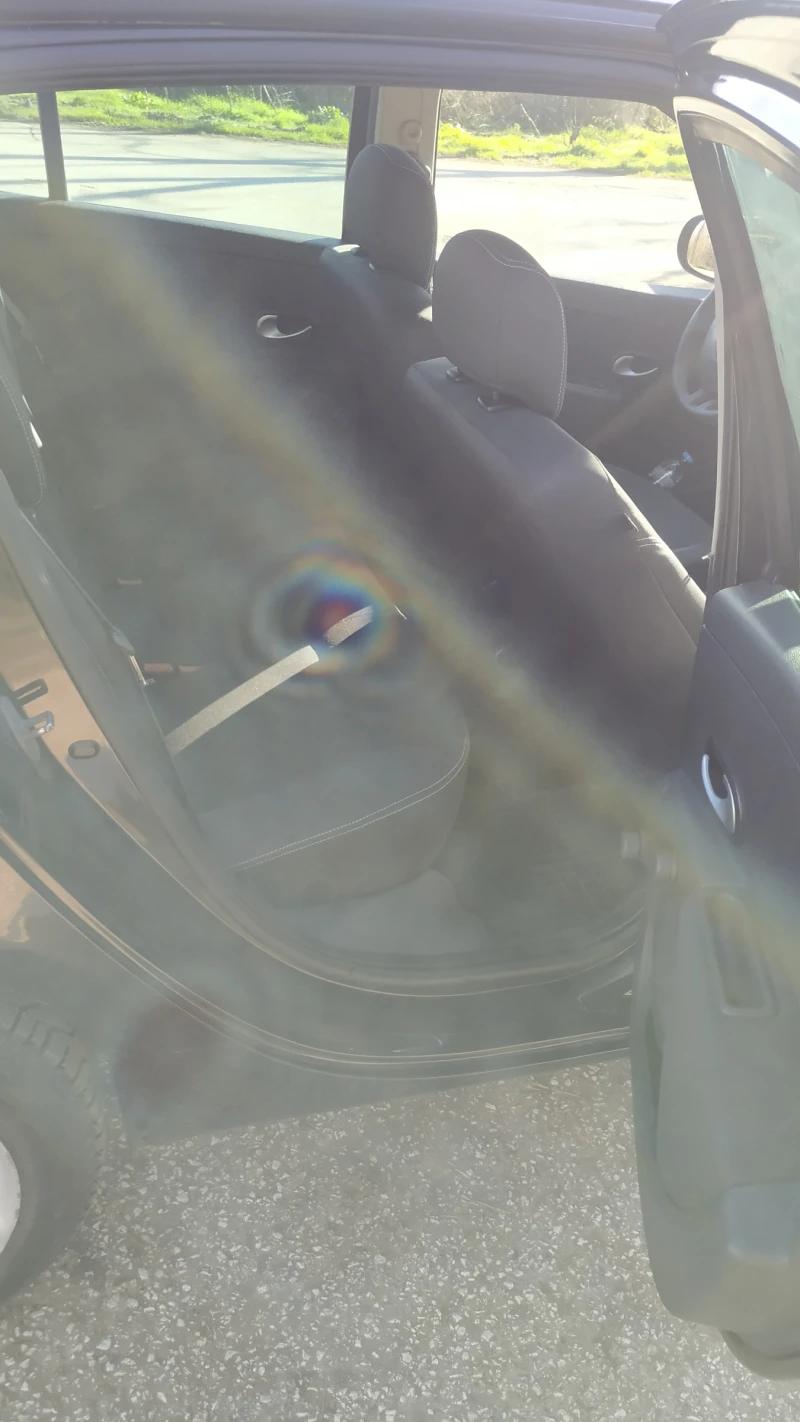 Renault Clio 1.2 tce, снимка 6 - Автомобили и джипове - 52972058