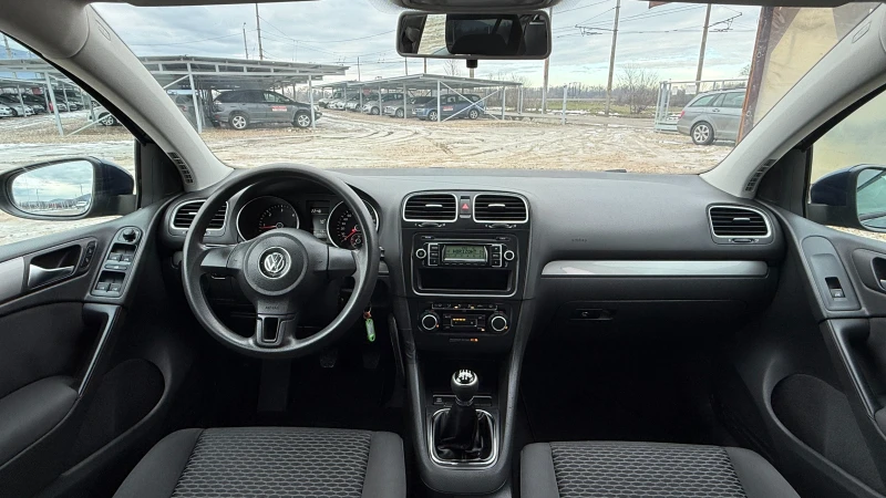 VW Golf 1.6TDI/105кс/5скорости/EURO 5/ВНОС ОТ ИТАЛИЯ/, снимка 11 - Автомобили и джипове - 53100112