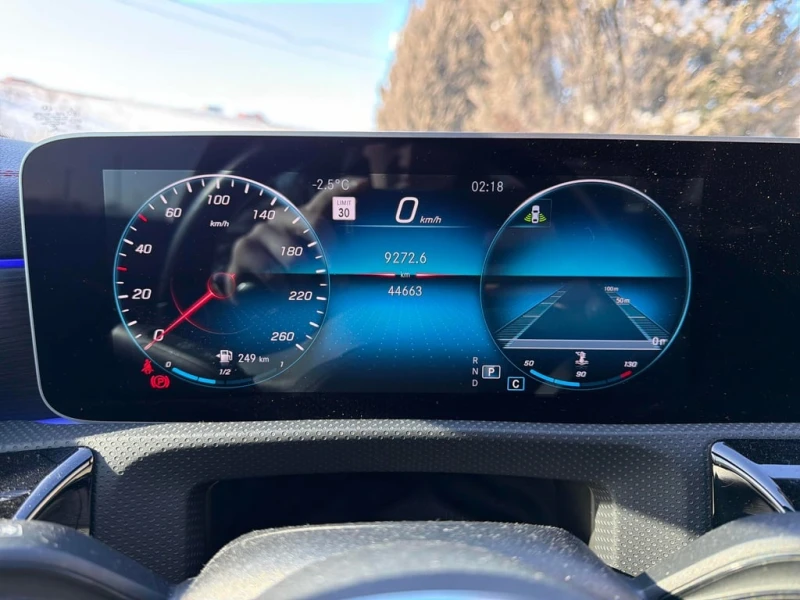 Mercedes-Benz CLA * 250 * CARFAX * ПАНОРАМА* ПОДГРЕВ* , снимка 8 - Автомобили и джипове - 53369792