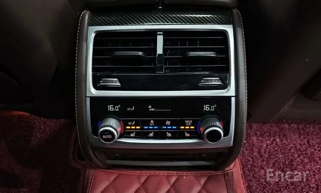 BMW 740 * ТЕЛЕВИЗОРИ * ДИСТРОНИК * МАСАЖИ * B&W * АВТОКРЕД, снимка 12 - Автомобили и джипове - 54585578
