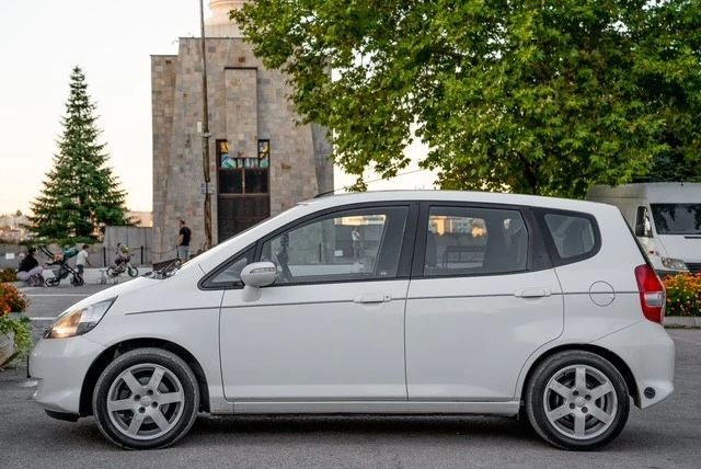 Honda Jazz, снимка 4 - Автомобили и джипове - 54924277