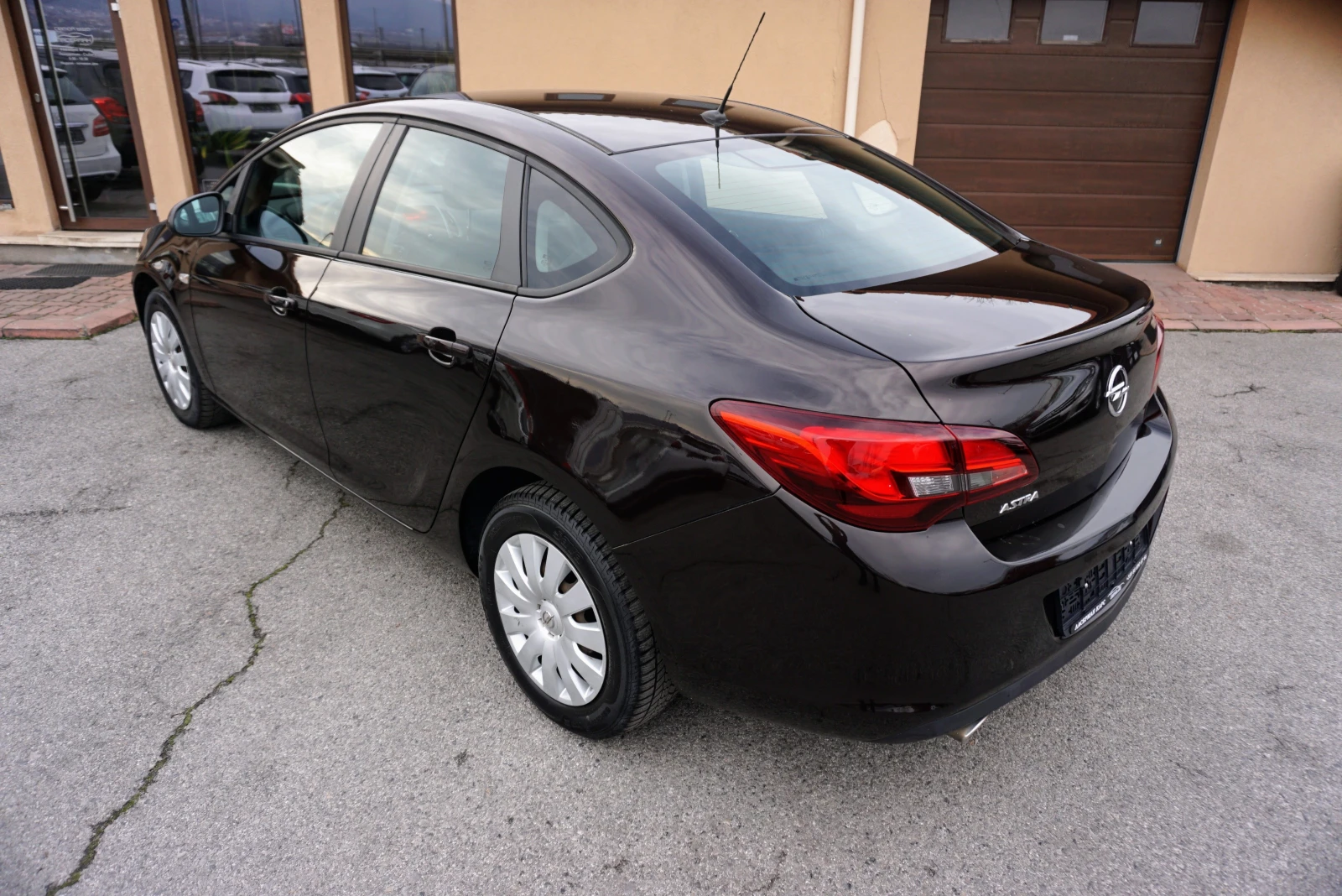 Opel Astra 1.4T ADVANCE ELECTIVE GPL-TECH - изображение 4