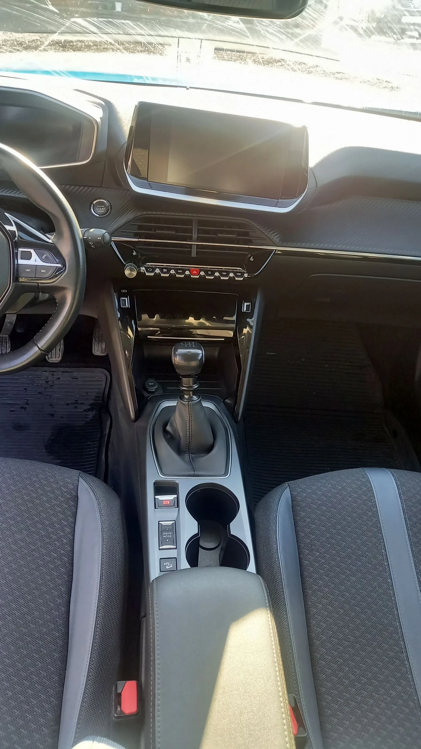 Peugeot 2008  - изображение 10