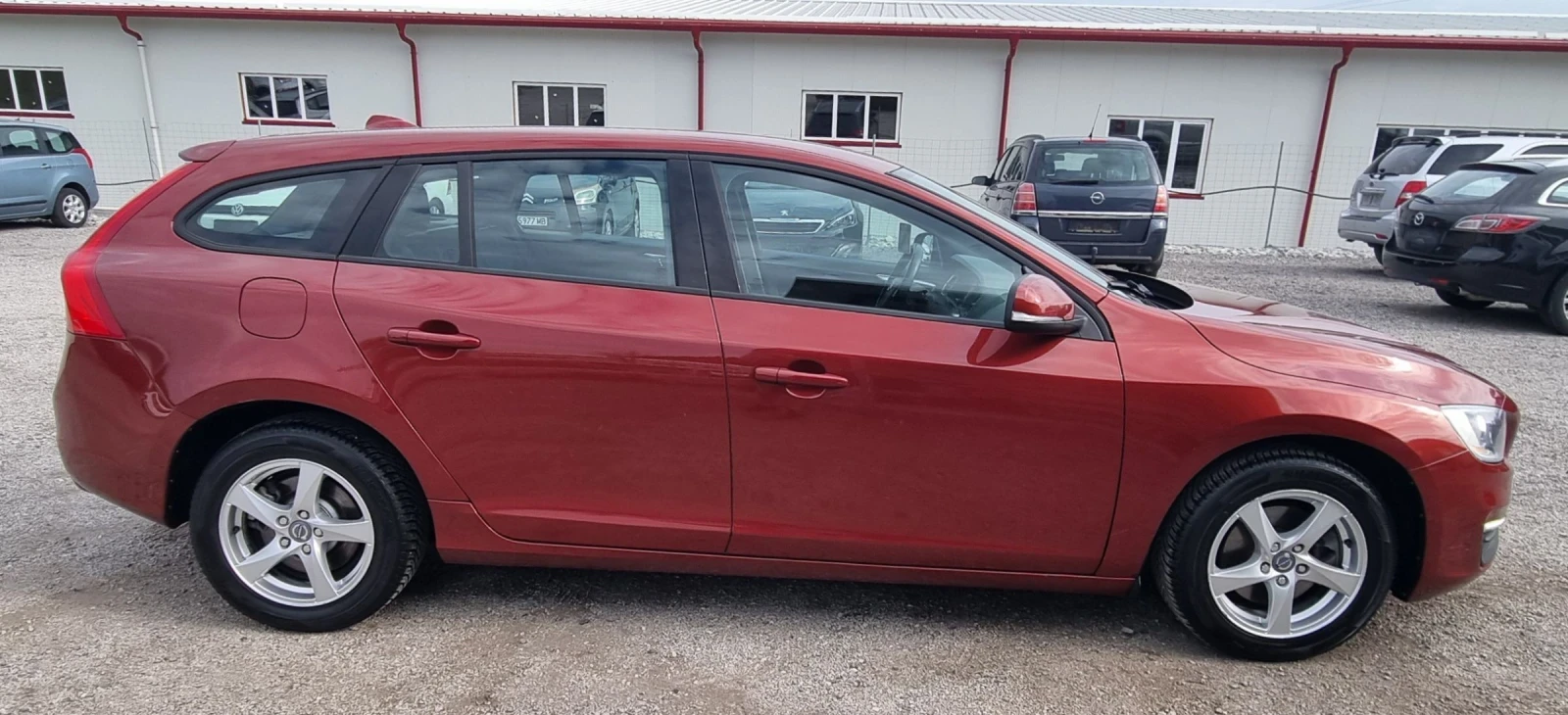 Volvo V60 D3 136 k.c. - изображение 10