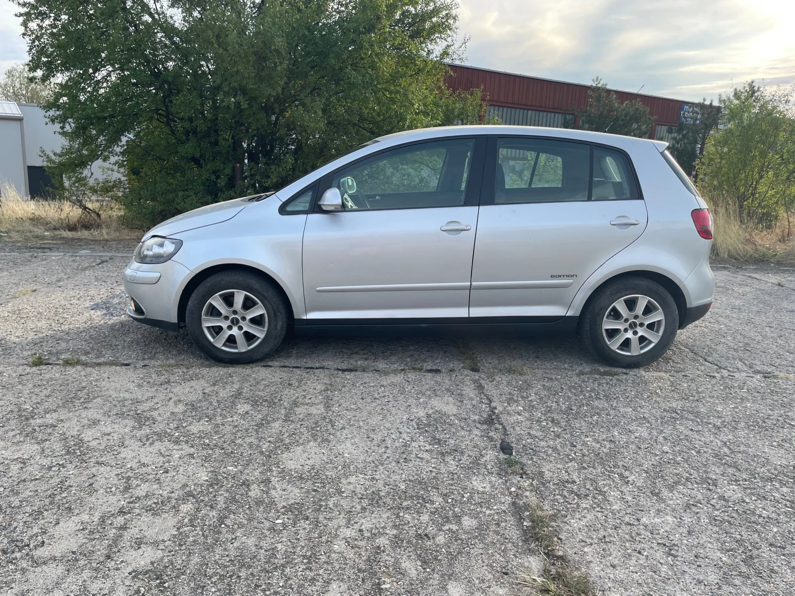 VW Golf Plus 1.9TDI 105HP - изображение 2