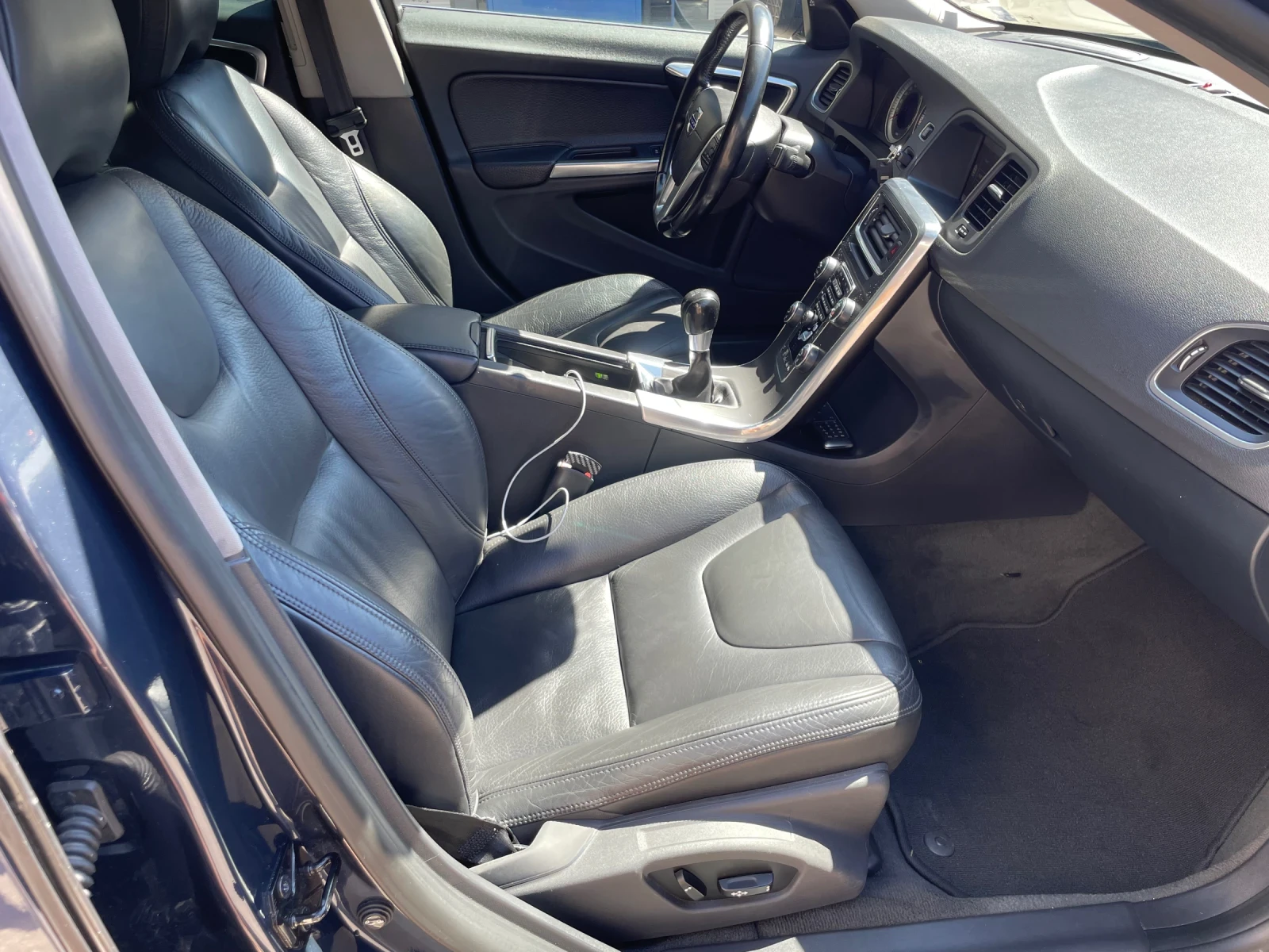 Volvo S60 2.4 D5 | Mobile.bg   8