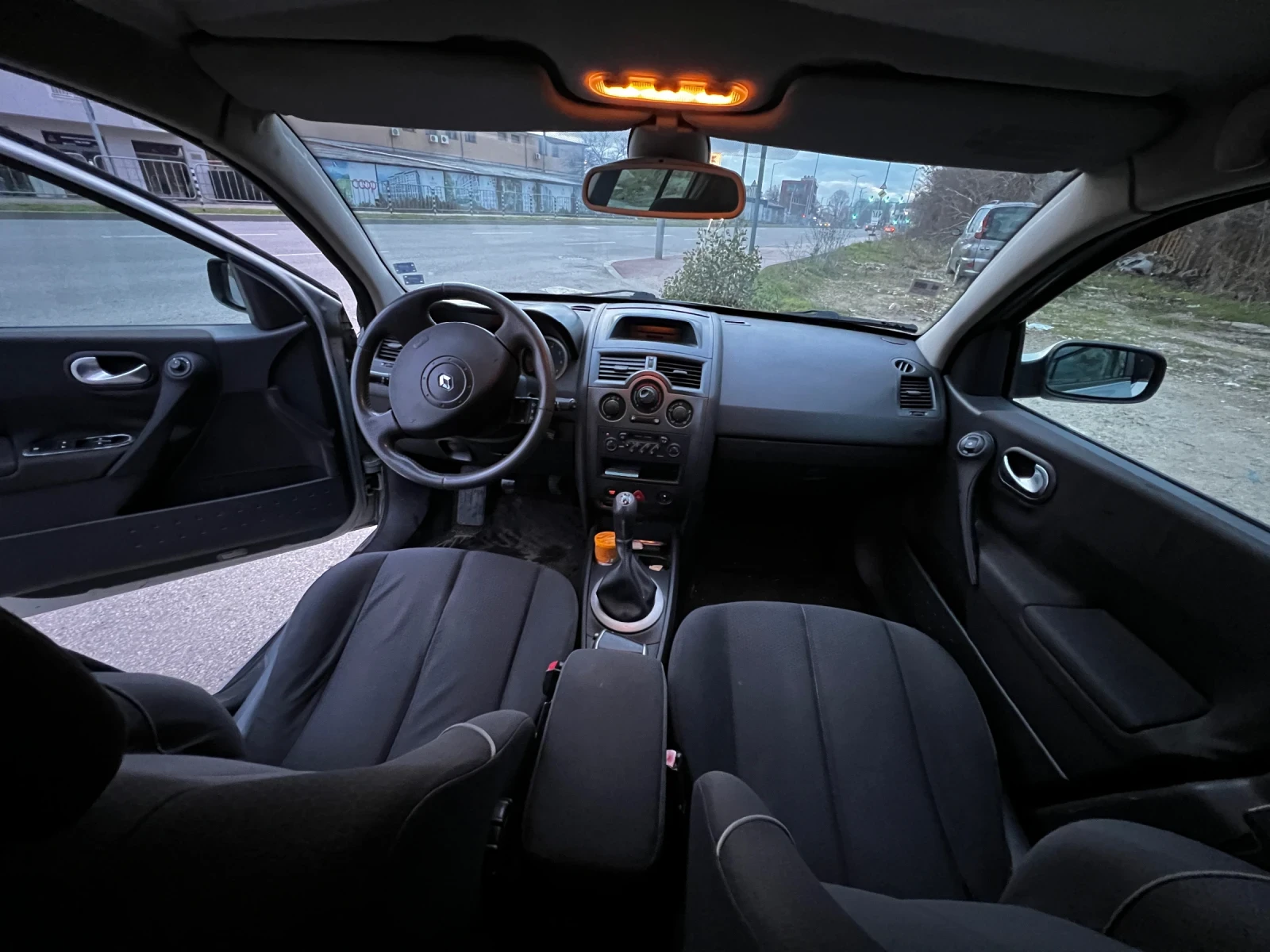 Renault Megane 1.6 16V LPG - изображение 9