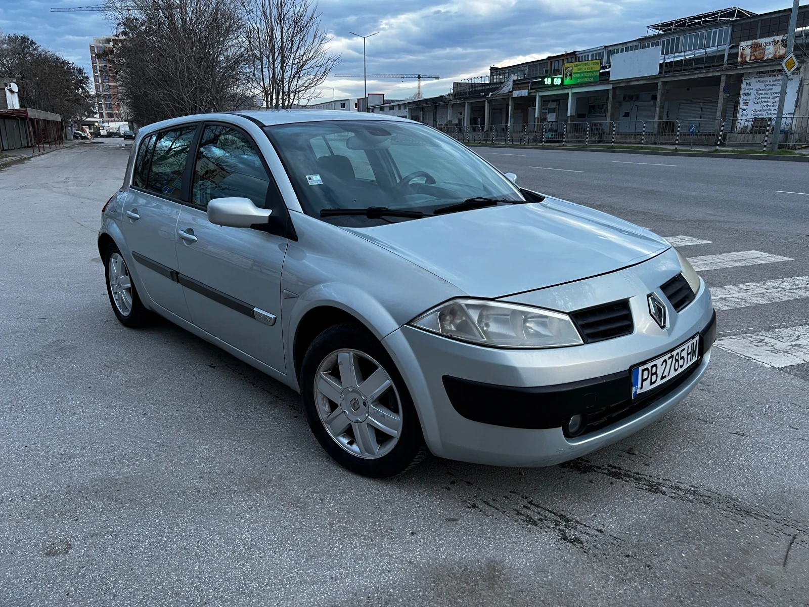 Renault Megane 1.6 16V LPG - изображение 2
