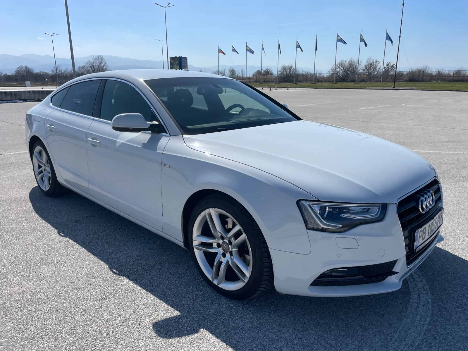Audi A5 2.0 TDI S-line, снимка 6 - Автомобили и джипове - 53845980