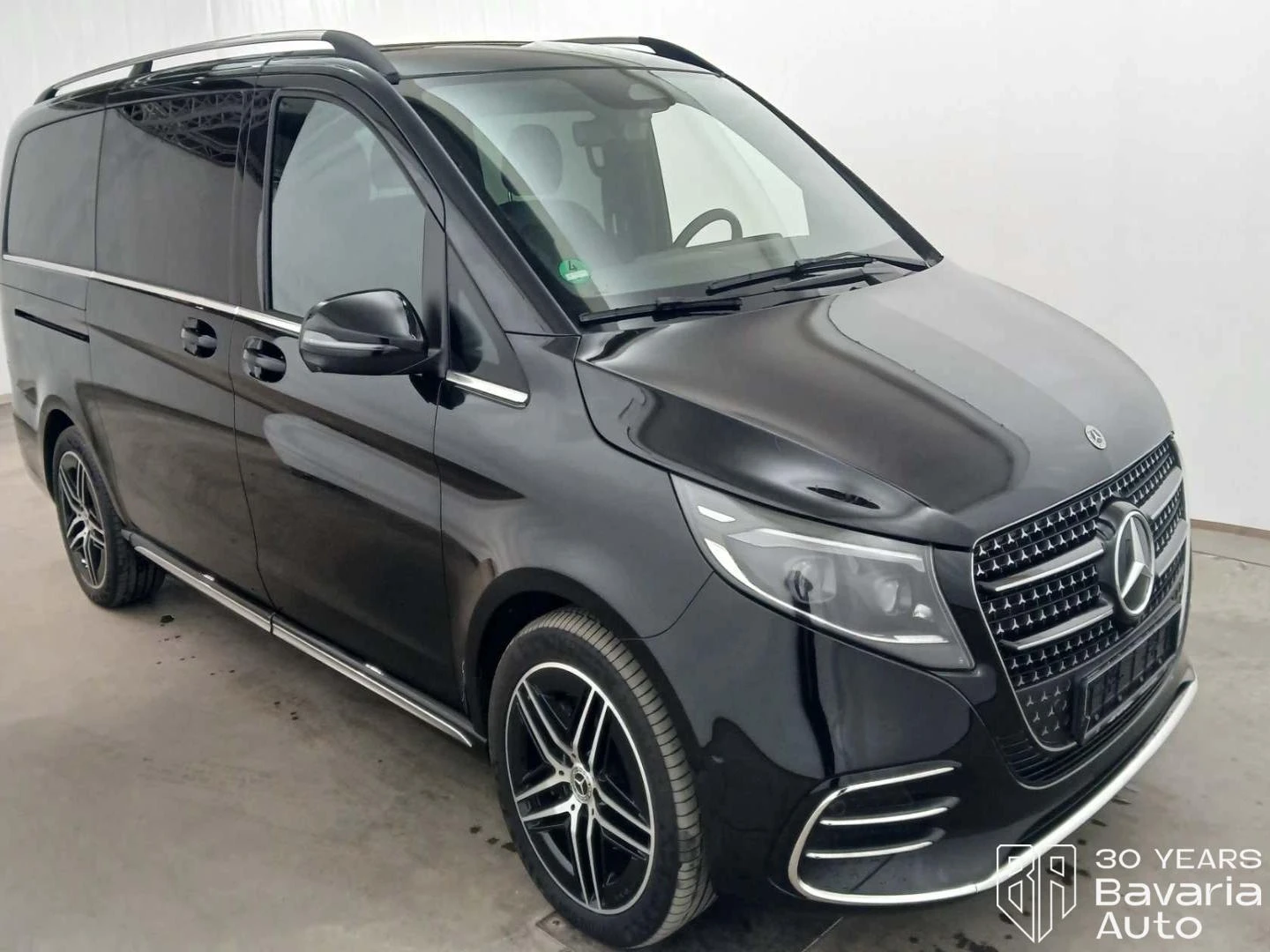 Mercedes-Benz V 300 d lang 4MATIC 9GTronic AVANTGARDE, снимка 5 - Автомобили и джипове - 53918552