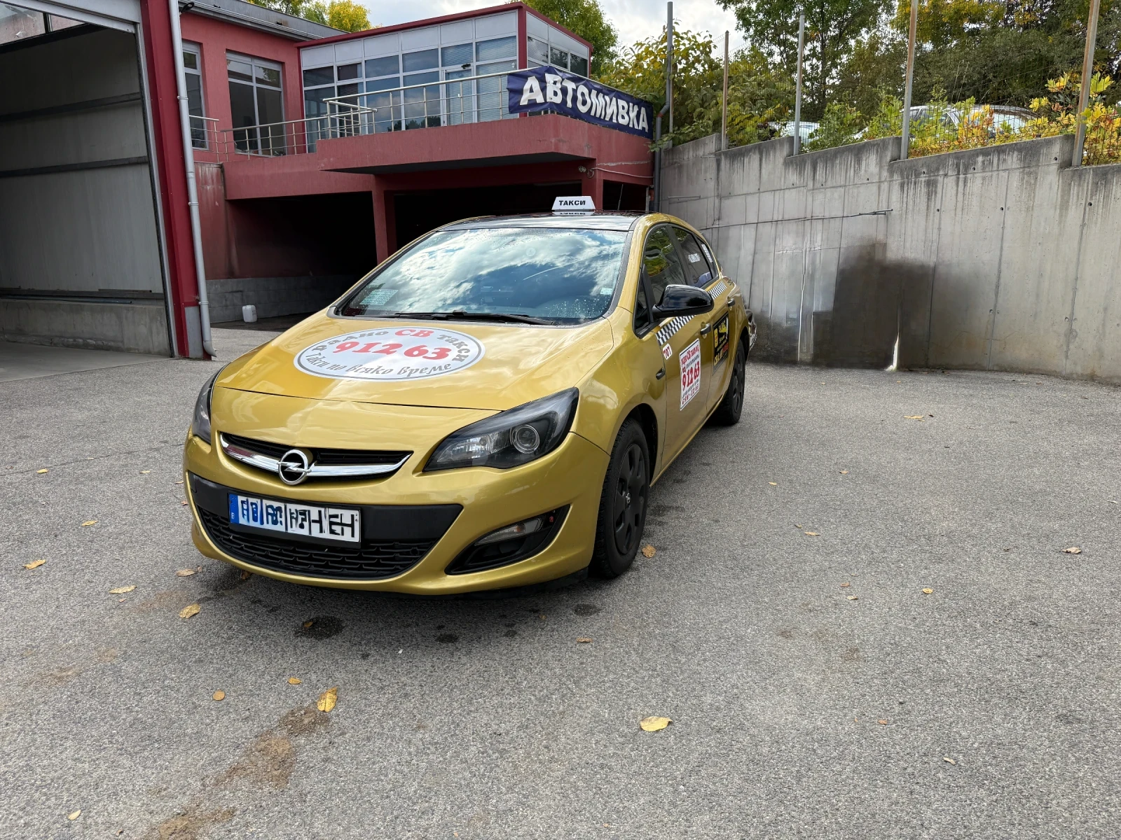 Opel Astra ПЕРФЕКТНА///ГАЗ///ЛИЗИНГ, снимка 8 - Автомобили и джипове - 54117584