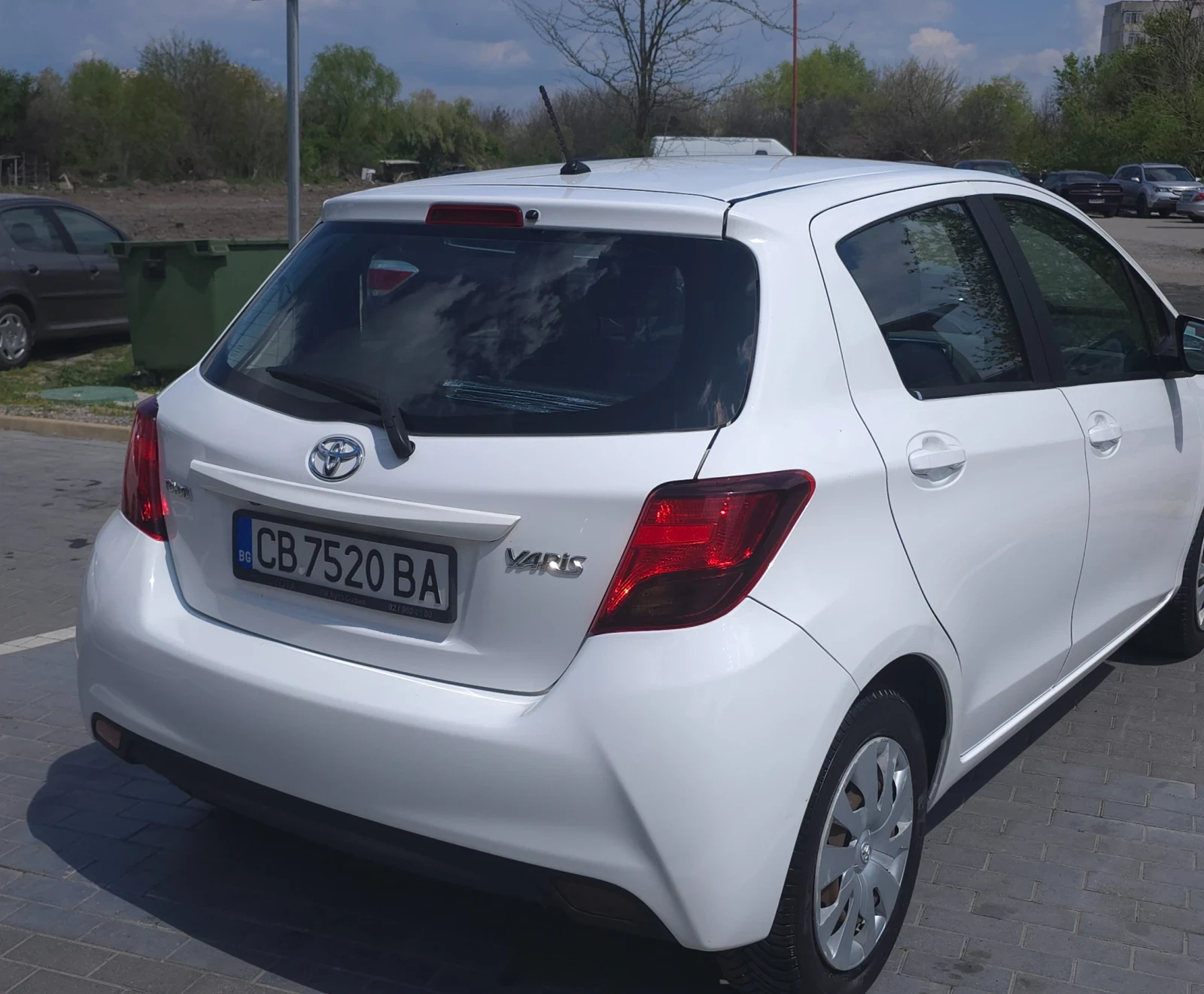 Toyota Yaris, снимка 6 - Автомобили и джипове - 54238791