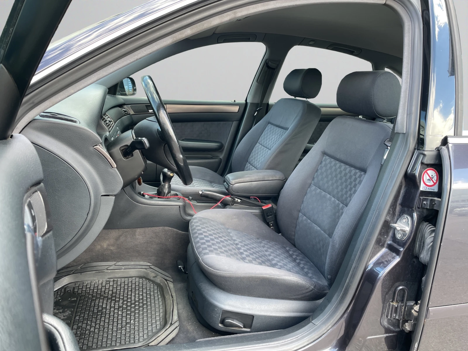 Audi A6 1.8 бензин/газ, ръчни скорости, Android Auto / Car, снимка 12 - Автомобили и джипове - 54576424