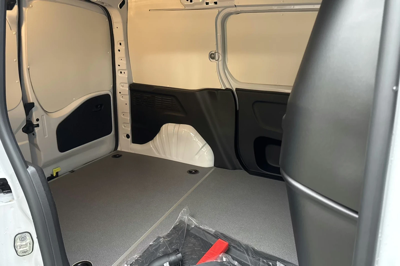 Fiat Doblo, снимка 9 - Автомобили и джипове - 54634332