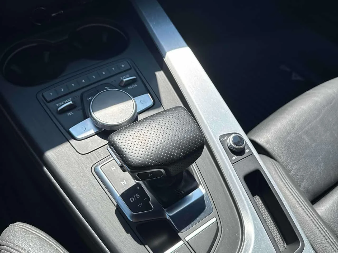 Audi A4 * Progressiv * ���������� ��� ������������ ������ | Mobile.bg � ����������� 12