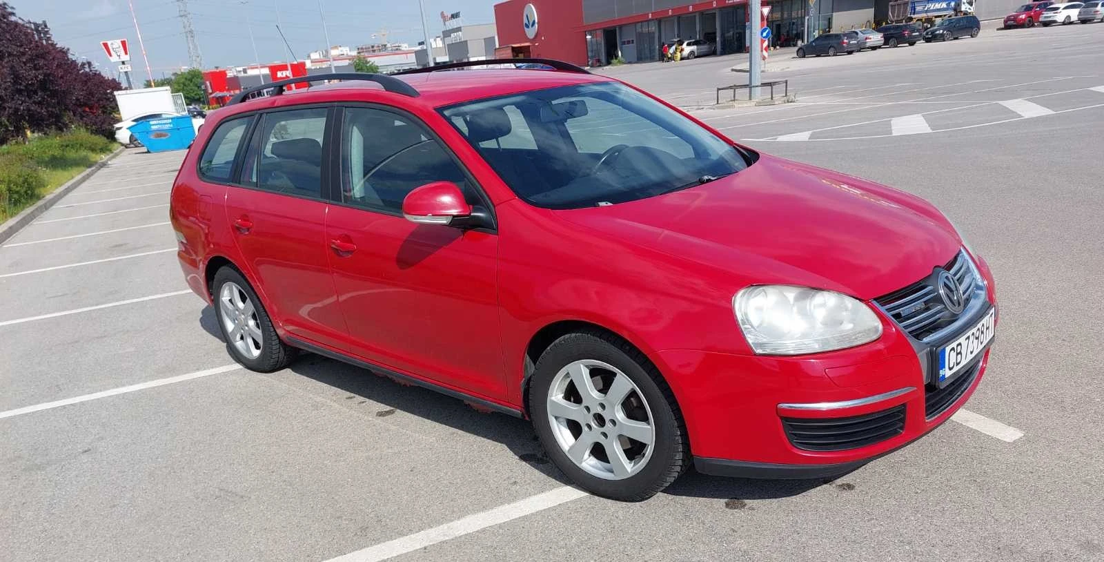 VW Golf Variant 1.9 TDI, снимка 2 - Автомобили и джипове - 54699560