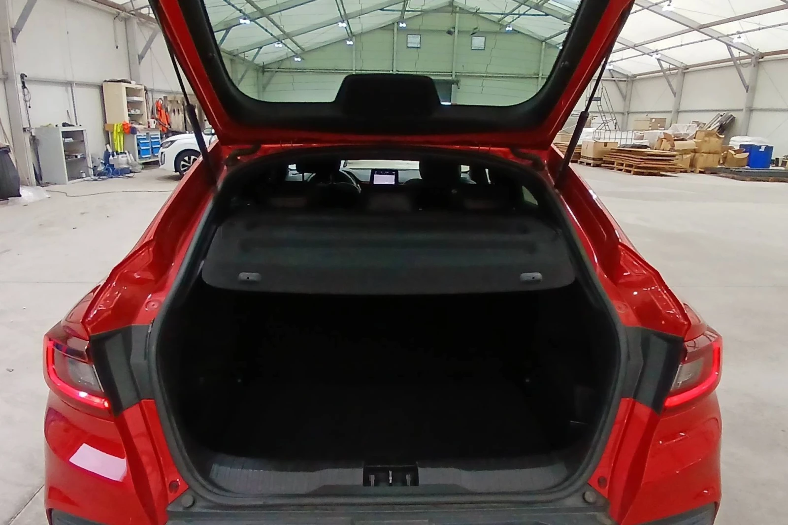 Renault Arkana RS Line , снимка 9 - Автомобили и джипове - 54847075