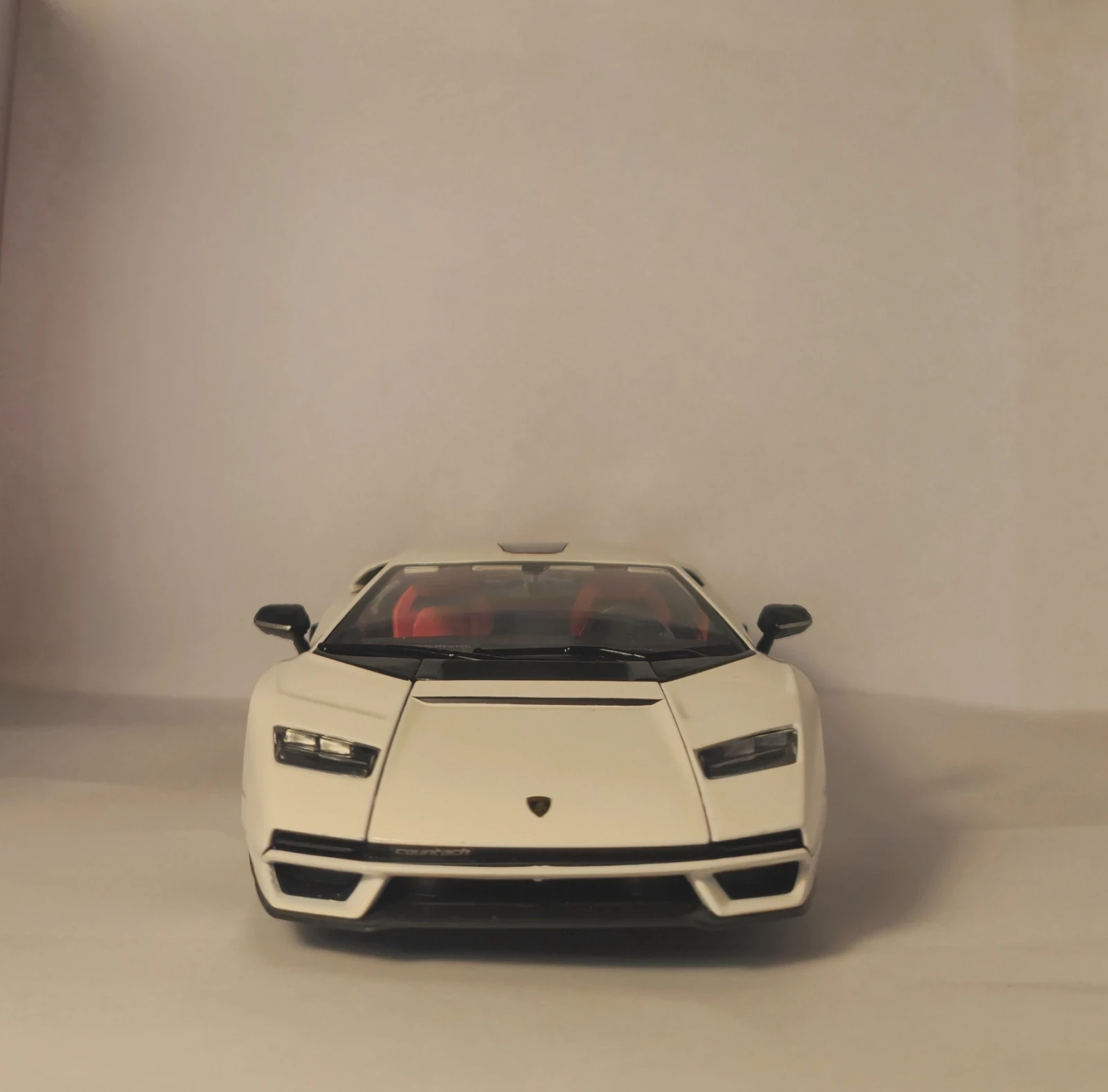 Lamborghini Countach LPI 800-4 | Mobile.bg � ����������� 3