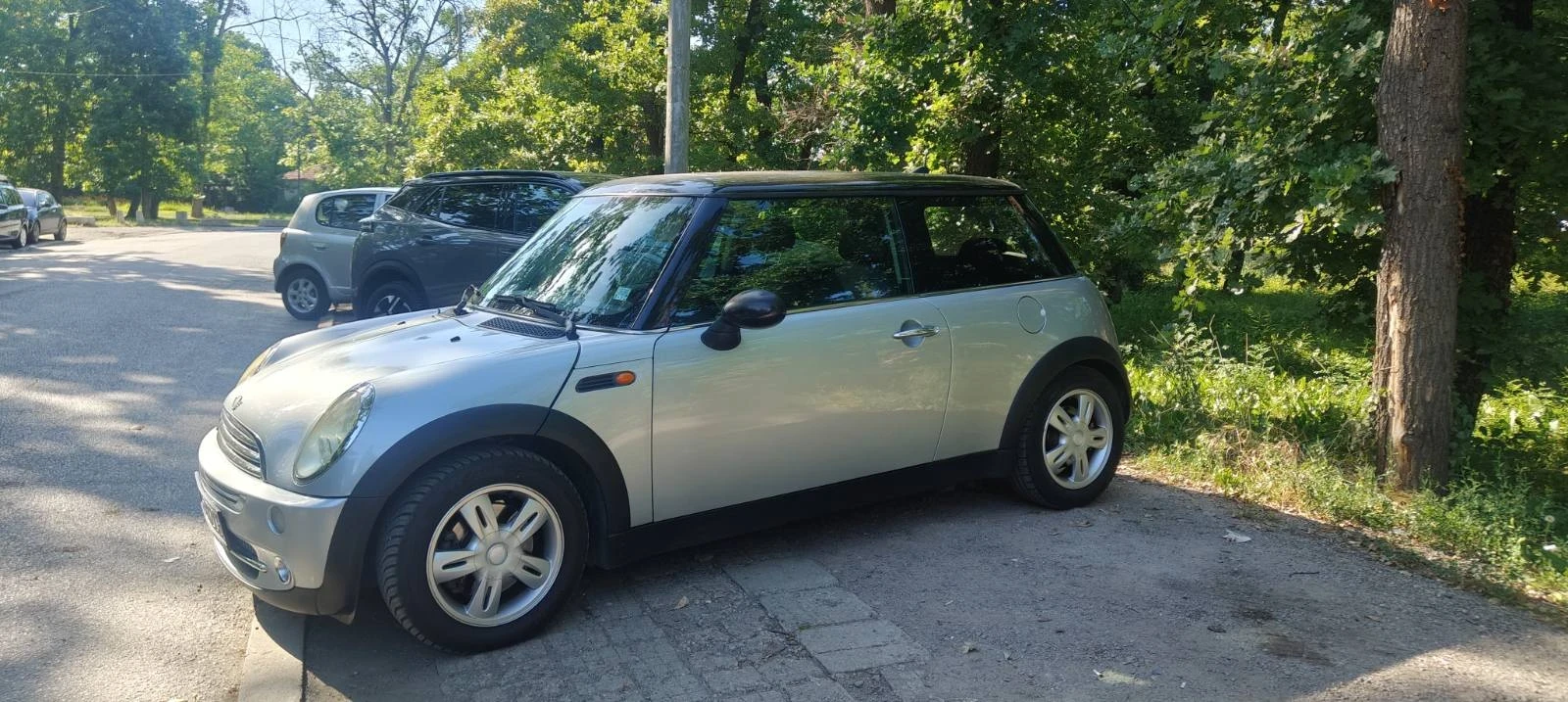 Mini One, снимка 2 - Автомобили и джипове - 55094183