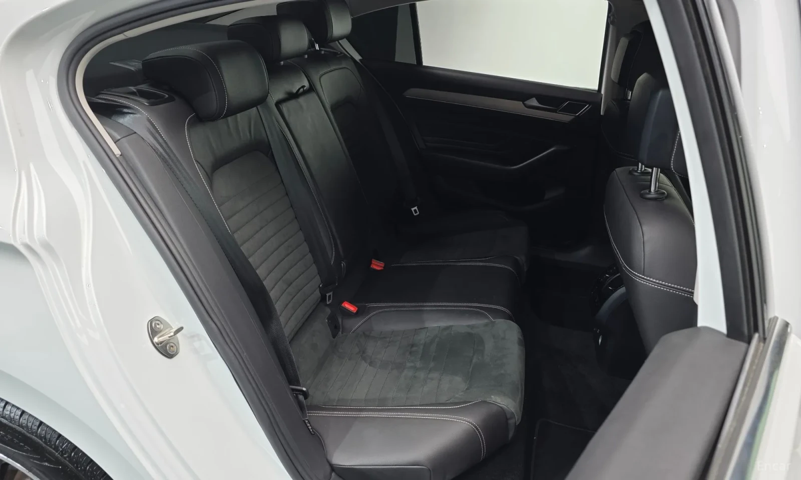 VW Passat DIGITALNO TABLO* MEMORY 140к.с, снимка 11 - Автомобили и джипове - 55177163