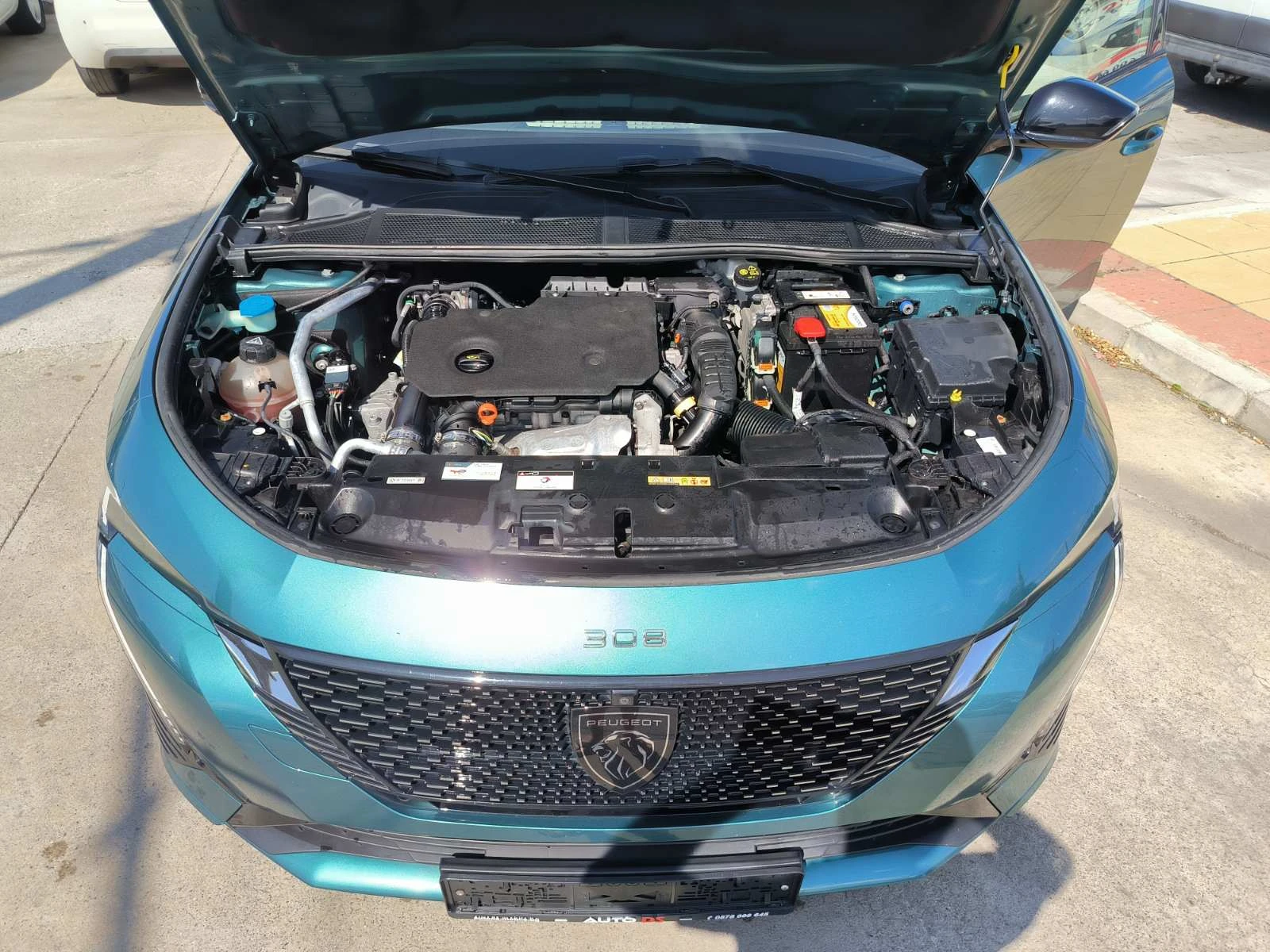 Peugeot 308 1.5d-GT-EAT8-360kameri-Euro-6D, снимка 9 - Автомобили и джипове - 55390322