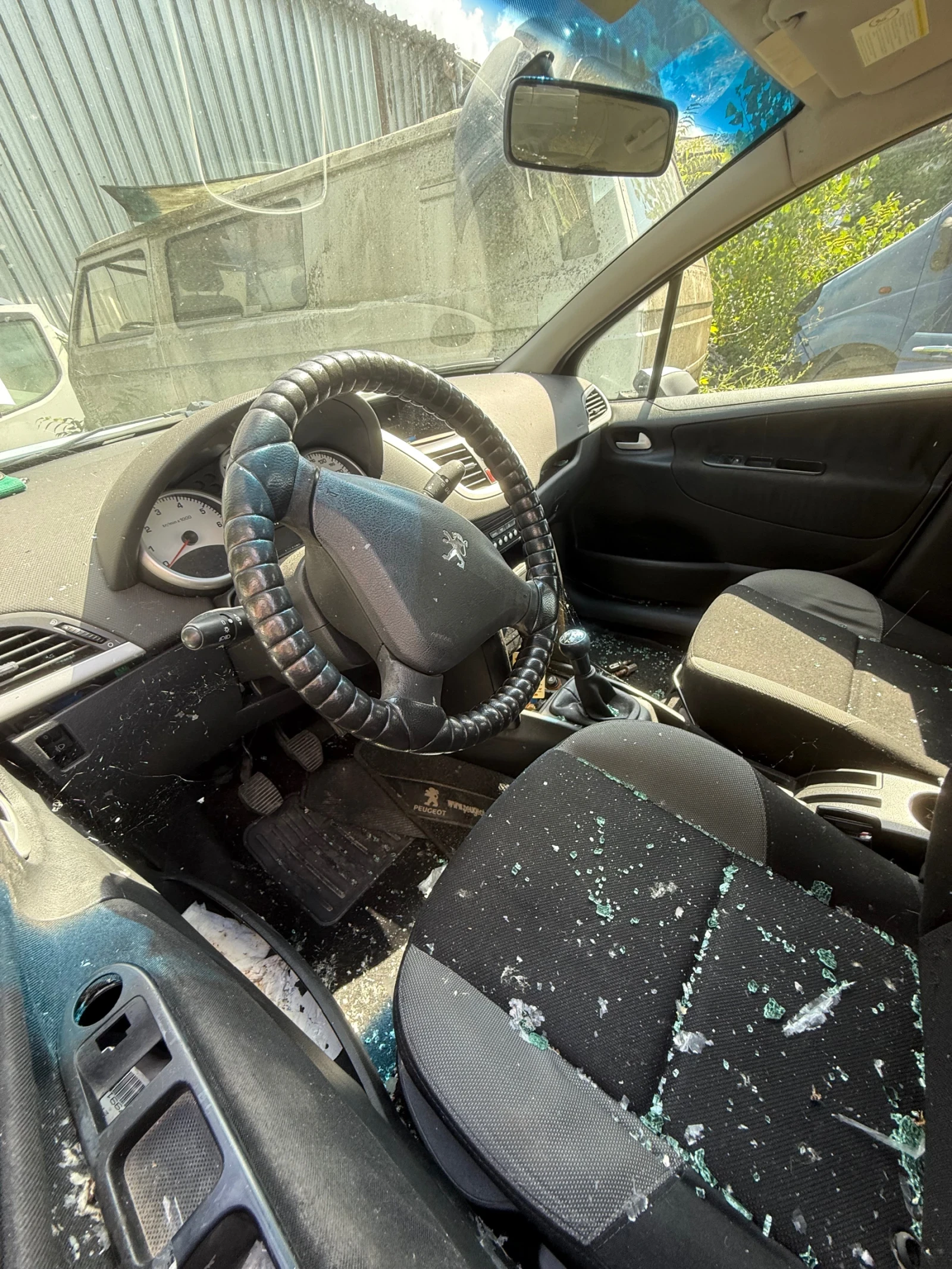 Peugeot 207 | Mobile.bg � ����������� 3