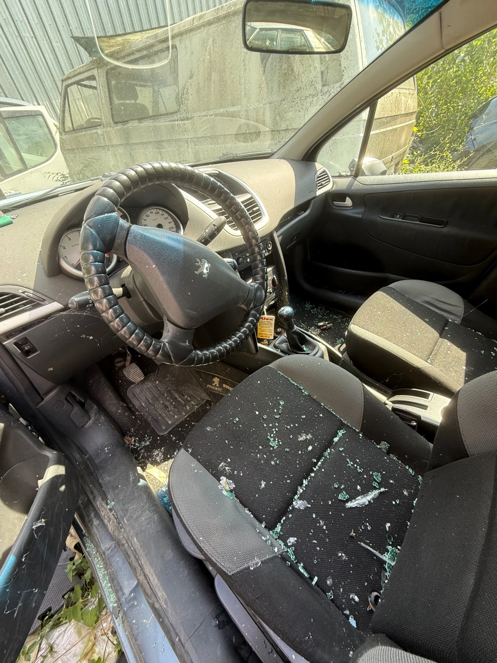 Peugeot 207 | Mobile.bg � ����������� 2