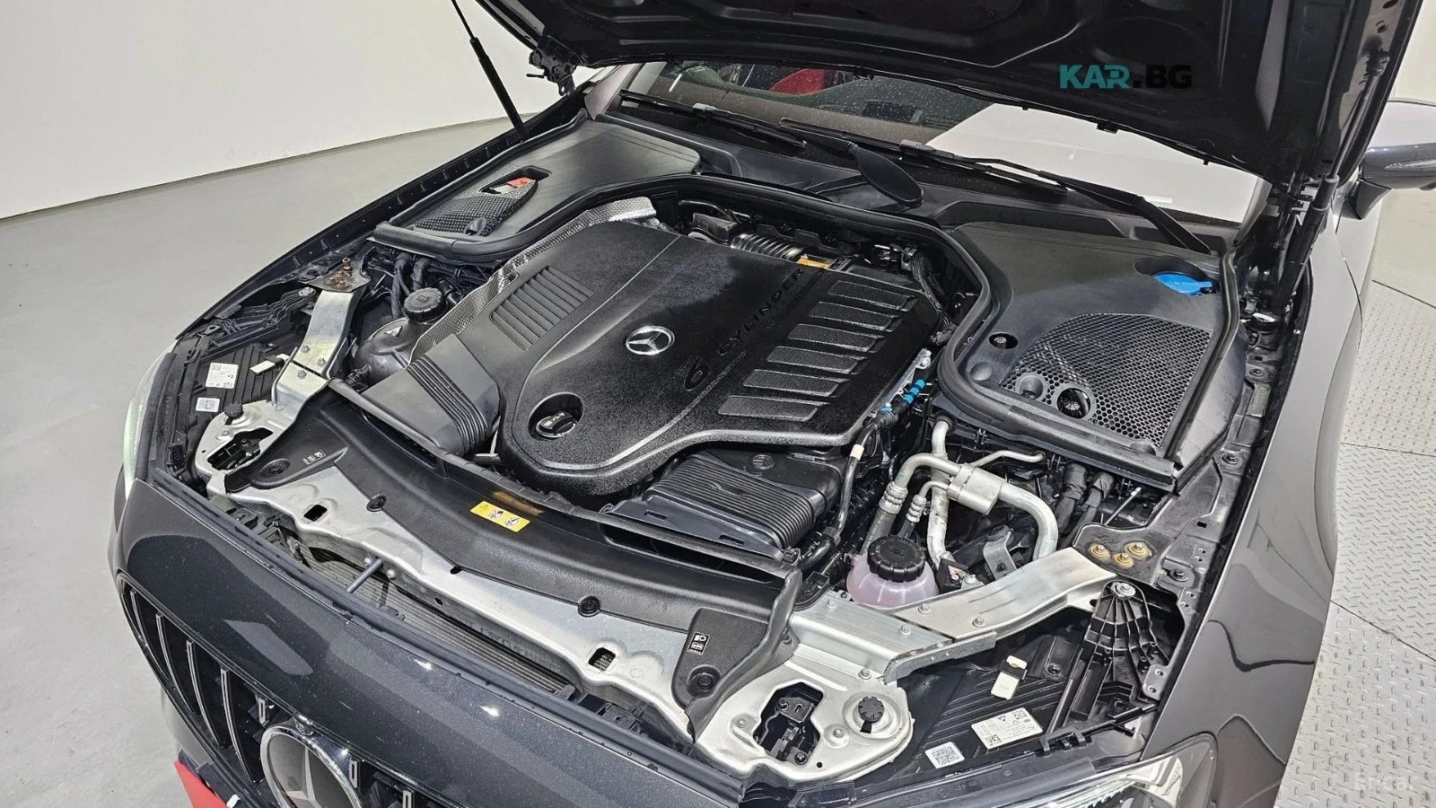 Mercedes-Benz E 450 4MATIC/AMG-LINE/DRIVE-ASSISTS/SUNROOF, снимка 17 - Автомобили и джипове - 55720197