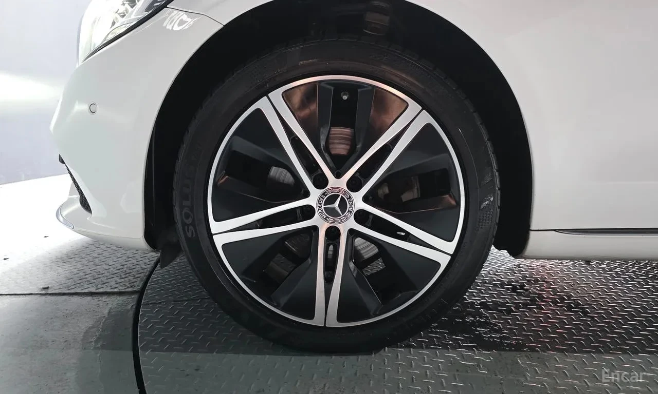 Mercedes-Benz C 220 * C220 d 4MATIC Exclusive * ЦЕНА ДО БГ, снимка 5 - Автомобили и джипове - 55991962