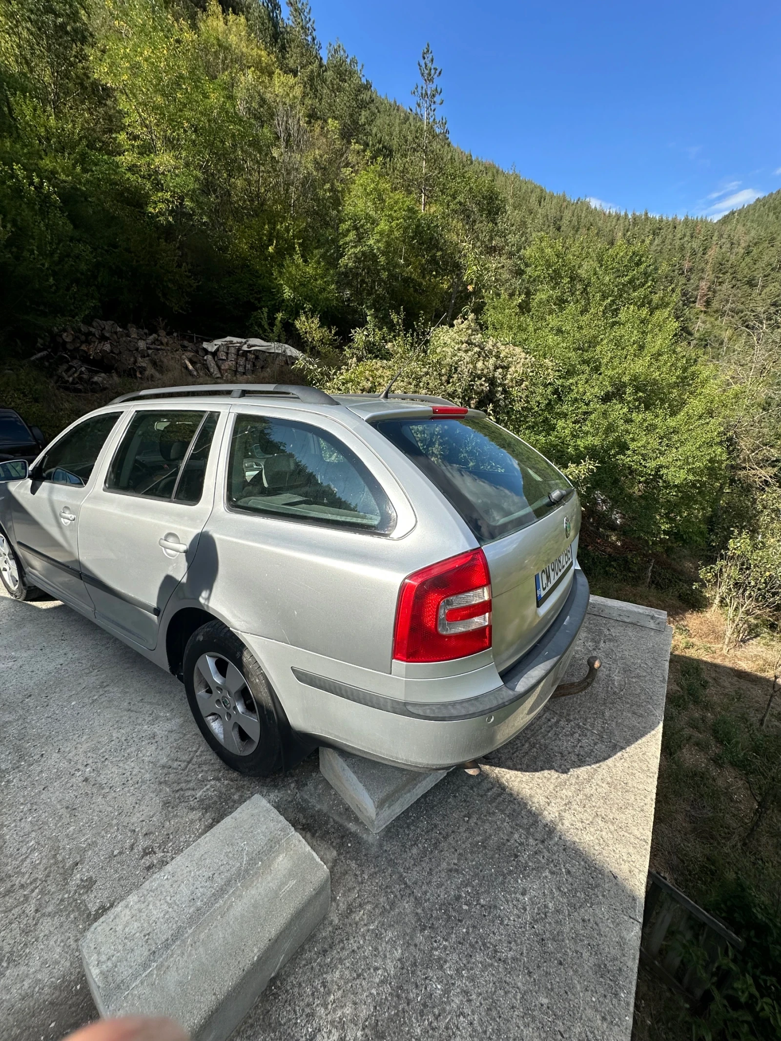 Skoda Octavia 1.9TDI 4x4, снимка 4 - Автомобили и джипове - 56058786