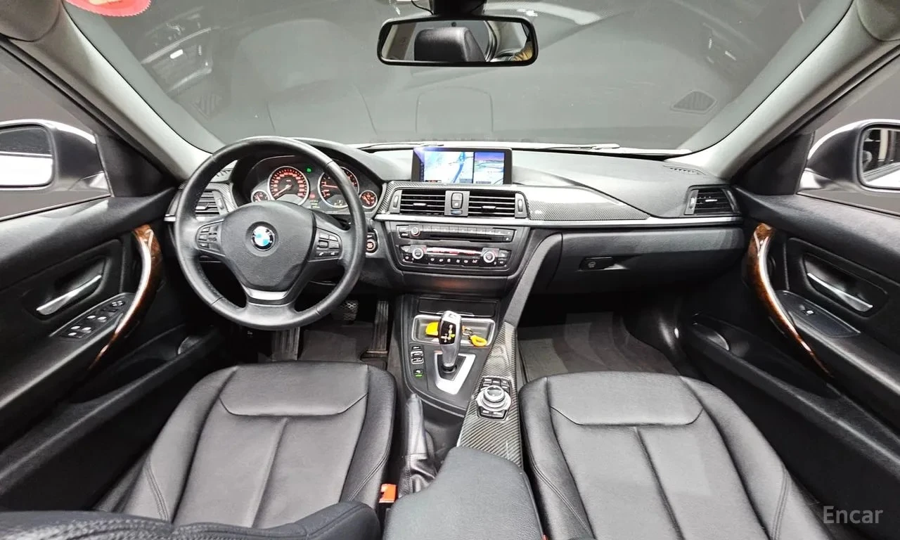 BMW 328 i| ПАНО| ПАМЕТ| АМБИЕНТ| , снимка 7 - Автомобили и джипове - 56105378