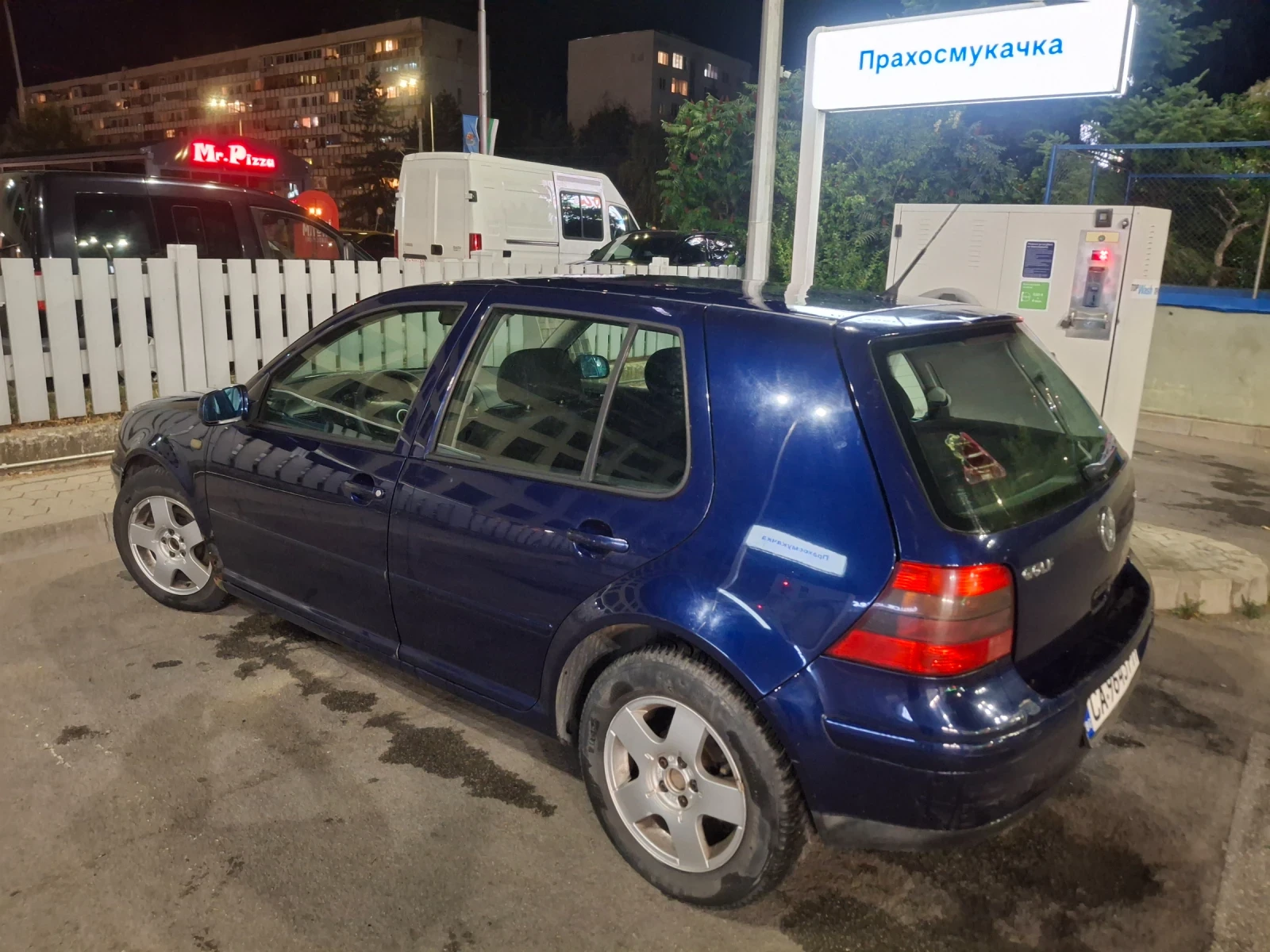 VW Golf, снимка 4 - Автомобили и джипове - 56130682