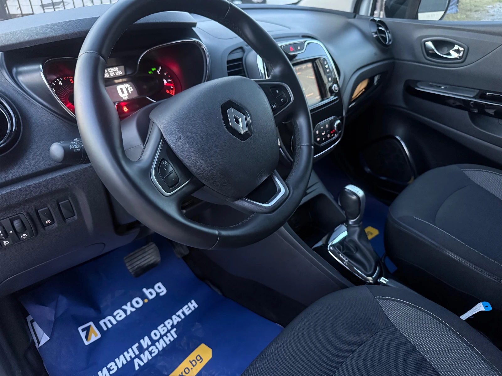 Renault Captur AВТОМАТИК, снимка 8 - Автомобили и джипове - 56447916