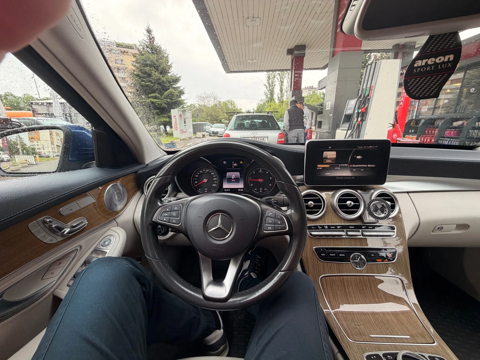 Mercedes-Benz C 250, снимка 6 - Автомобили и джипове - 56607684