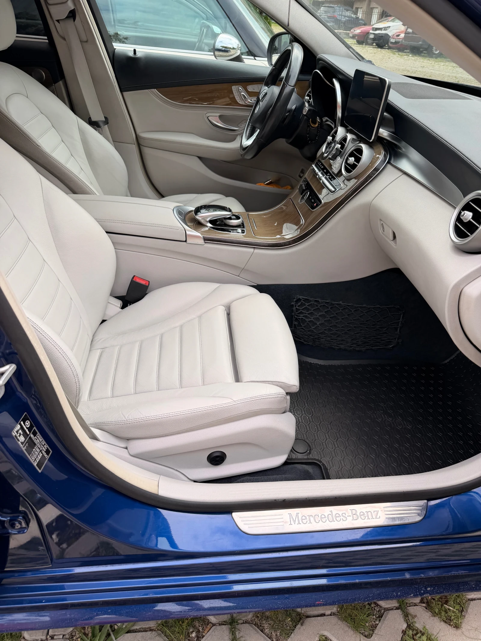 Mercedes-Benz C 250, снимка 2 - Автомобили и джипове - 56607684